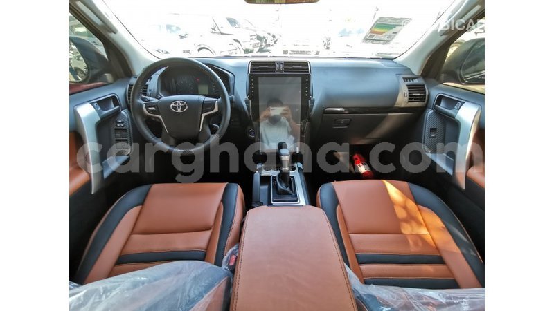 Big with watermark toyota prado ashanti import dubai 27657