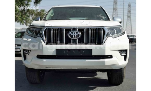 Sayi Imported Toyota Prado White Mota in Import - Dubai a Ashanti Sayi Imported Toyota Prado White Mota in Import - Dubai a Ashanti