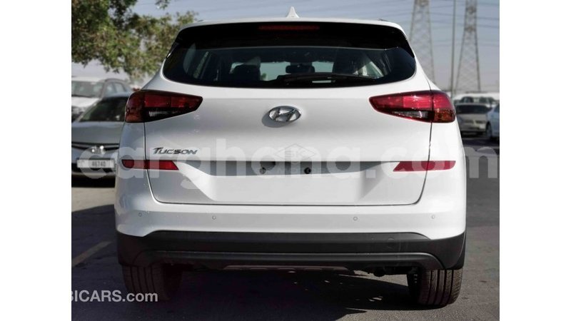 Big with watermark hyundai tucson ashanti import dubai 27727