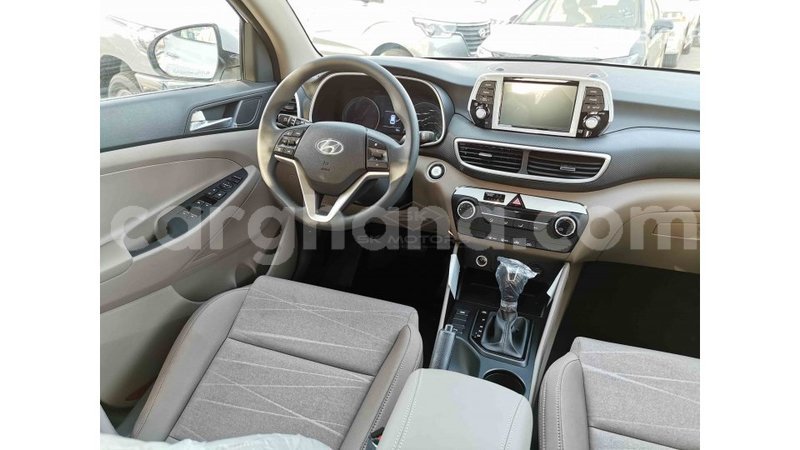 Big with watermark hyundai tucson ashanti import dubai 27727