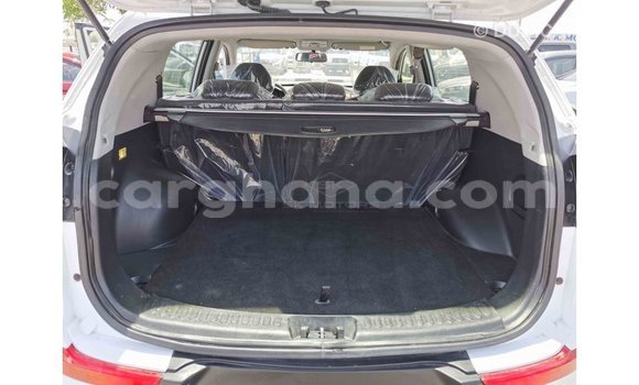 Sayi Imported Kia Sportage White Mota in Import - Dubai a Ashanti Sayi Imported Kia Sportage White Mota in Import - Dubai a Ashanti