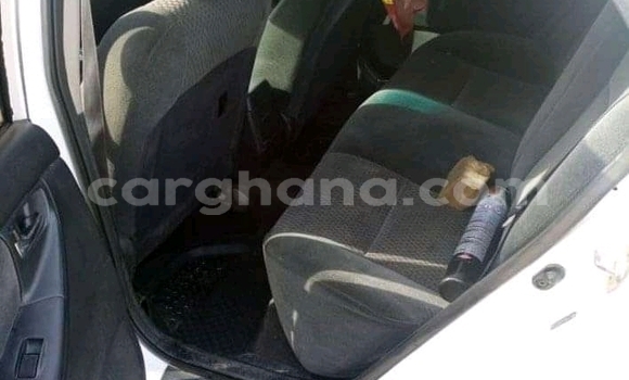 Ra Àlòkù Toyota Corolla funfun Ọkọ̀ in Accra ni Greater Accra Ra Àlòkù Toyota Corolla funfun Ọkọ̀ in Accra ni Greater Accra