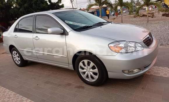 Sayi Na hannu Toyota Corolla Azurfa Mota in Sekondi a Yamma Sayi Na hannu Toyota Corolla Azurfa Mota in Sekondi a Yamma