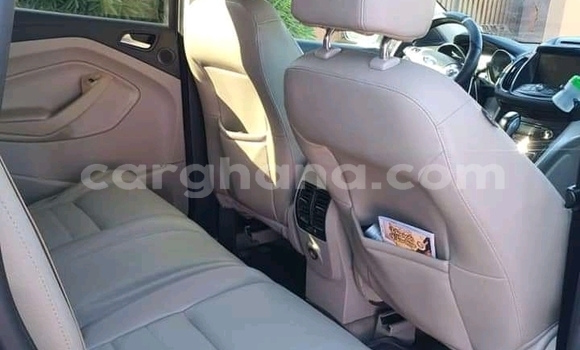 Sayi Na hannu Ford V8 Sauran Mota in Accra a Greater Accra Sayi Na hannu Ford V8 Sauran Mota in Accra a Greater Accra