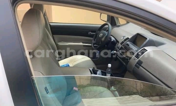 Buy Used Toyota Prius White Car in Accra in Greater Accra Buy Used Toyota Prius White Car in Accra in Greater Accra