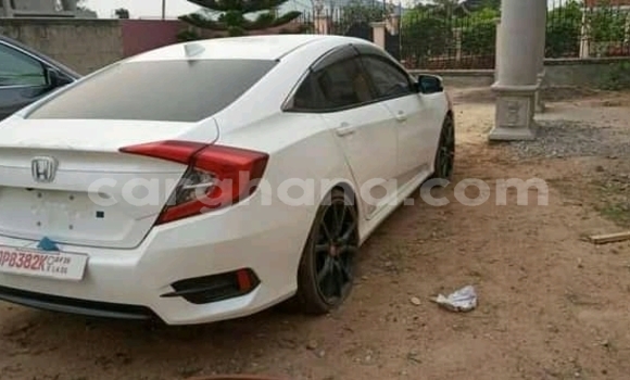 Buy Used Honda Civic White Car in Accra in Greater Accra Buy Used Honda Civic White Car in Accra in Greater Accra