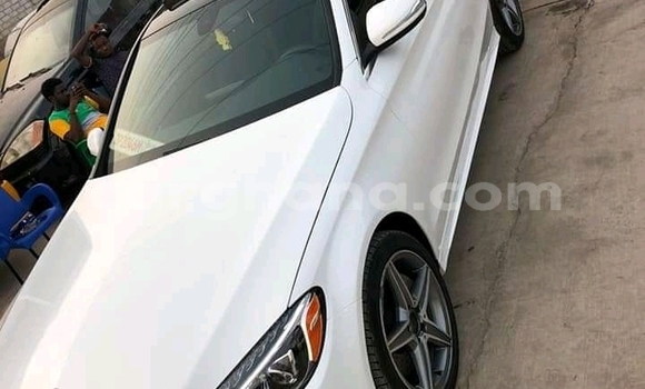Buy Used Mercedes‒Benz 300–Series White Car in Accra in Greater Accra