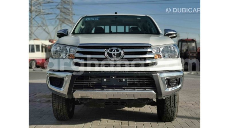 Big with watermark toyota hilux ashanti import dubai 27809