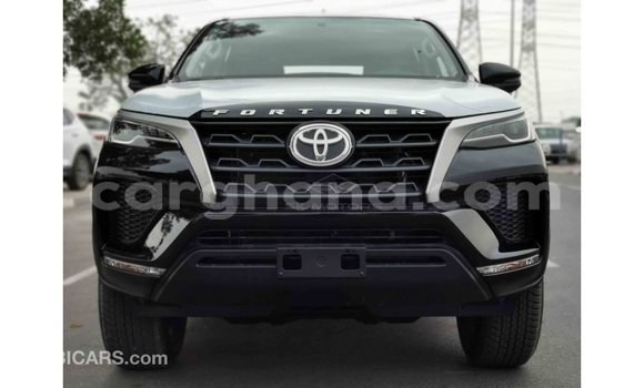 Sayi Imported Toyota Fortuner Black Mota in Import - Dubai a Ashanti Sayi Imported Toyota Fortuner Black Mota in Import - Dubai a Ashanti