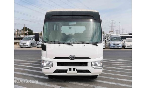 Sayi Imported Toyota Coaster White Mota in Import - Dubai a Ashanti Sayi Imported Toyota Coaster White Mota in Import - Dubai a Ashanti
