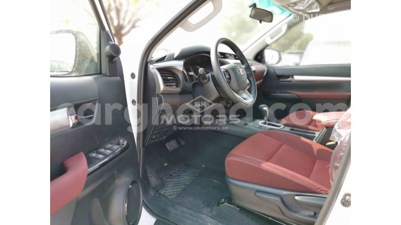 Big with watermark toyota hilux ashanti import dubai 27877