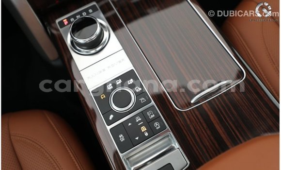 Buy Import Land Rover Range Rover White Car in Import - Dubai in Ashanti Buy Import Land Rover Range Rover White Car in Import - Dubai in Ashanti