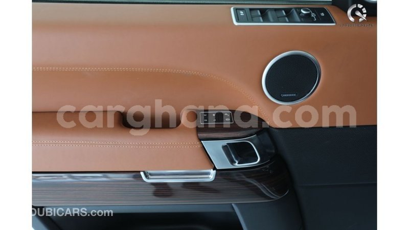 Big with watermark land rover range rover ashanti import dubai 27921