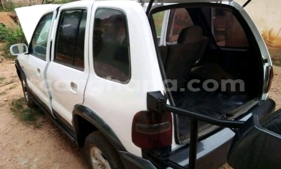 Buy Used Kia Sportage White Car in Accra in Greater Accra Buy Used Kia Sportage White Car in Accra in Greater Accra