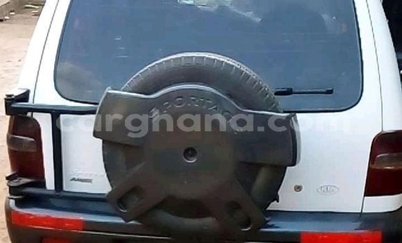 Buy Used Kia Sportage White Car in Accra in Greater Accra Buy Used Kia Sportage White Car in Accra in Greater Accra