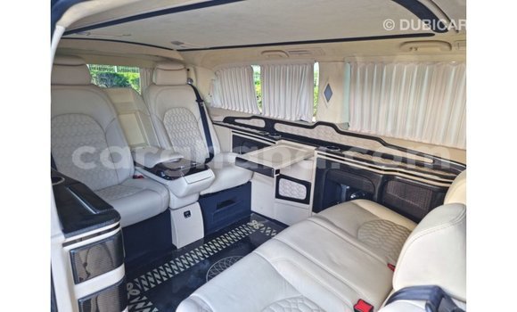 Sayi Imported Mercedes‒Benz Vito Black Babbar mota in Import - Dubai a Ashanti Sayi Imported Mercedes‒Benz Vito Black Babbar mota in Import - Dubai a Ashanti