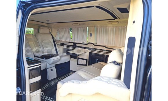 Sayi Imported Mercedes‒Benz Vito Black Babbar mota in Import - Dubai a Ashanti Sayi Imported Mercedes‒Benz Vito Black Babbar mota in Import - Dubai a Ashanti