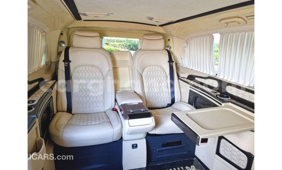 Sayi Imported Mercedes‒Benz Vito Black Babbar mota in Import - Dubai a Ashanti Sayi Imported Mercedes‒Benz Vito Black Babbar mota in Import - Dubai a Ashanti