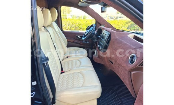 Sayi Imported Mercedes‒Benz Vito Black Babbar mota in Import - Dubai a Ashanti Sayi Imported Mercedes‒Benz Vito Black Babbar mota in Import - Dubai a Ashanti