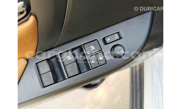 Buy Import Toyota Fortuner White Car in Import - Dubai in Ashanti Buy Import Toyota Fortuner White Car in Import - Dubai in Ashanti