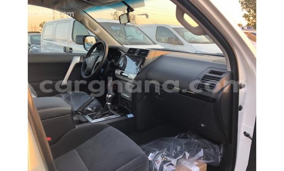Sayi Imported Toyota Prado White Mota in Import - Dubai a Ashanti Sayi Imported Toyota Prado White Mota in Import - Dubai a Ashanti