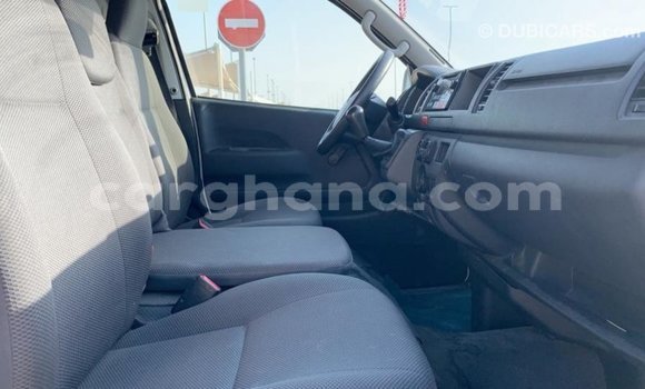 Buy Import Toyota Hiace White Car in Import - Dubai in Ashanti Buy Import Toyota Hiace White Car in Import - Dubai in Ashanti