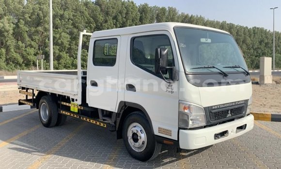 Ra Imported Mitsubishi i funfun Ọkọ̀ in Import - Dubai ni Ashanti Ra Imported Mitsubishi i funfun Ọkọ̀ in Import - Dubai ni Ashanti