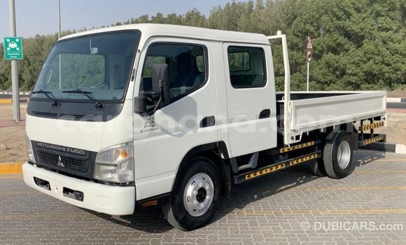 Ra Imported Mitsubishi i funfun Ọkọ̀ in Import - Dubai ni Ashanti Ra Imported Mitsubishi i funfun Ọkọ̀ in Import - Dubai ni Ashanti