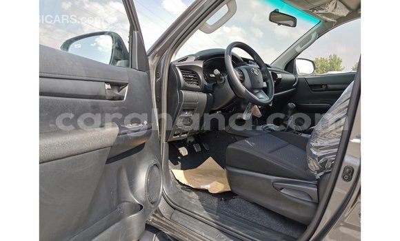 Ra Imported Toyota Hilux Miiran Ọkọ̀ in Import - Dubai ni Ashanti Ra Imported Toyota Hilux Miiran Ọkọ̀ in Import - Dubai ni Ashanti