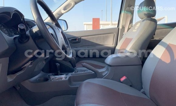 Ra Imported Toyota Hilux funfun Ọkọ̀ in Import - Dubai ni Ashanti Ra Imported Toyota Hilux funfun Ọkọ̀ in Import - Dubai ni Ashanti