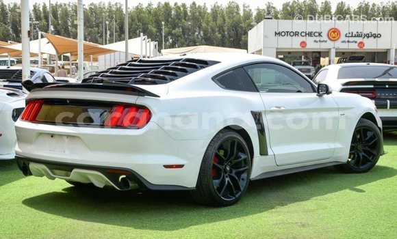 Buy Import Ford Mustang White Car in Import - Dubai in Ashanti Buy Import Ford Mustang White Car in Import - Dubai in Ashanti