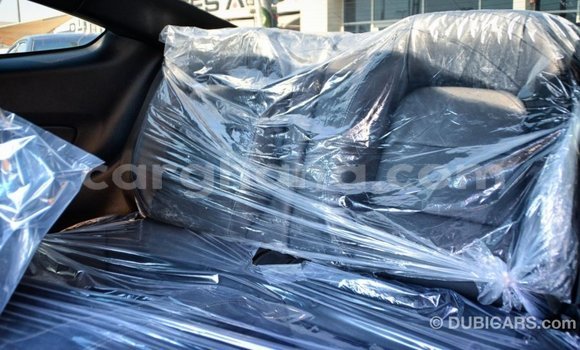 Buy Import Ford Mustang White Car in Import - Dubai in Ashanti Buy Import Ford Mustang White Car in Import - Dubai in Ashanti