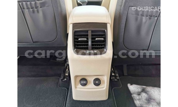 Sayi Imported Kia Cadenza White Mota in Import - Dubai a Ashanti Sayi Imported Kia Cadenza White Mota in Import - Dubai a Ashanti