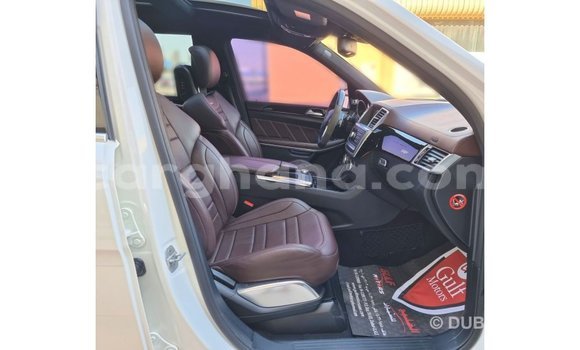 Sayi Imported Mercedes-Benz A200 White Mota in Import - Dubai a Ashanti Sayi Imported Mercedes-Benz A200 White Mota in Import - Dubai a Ashanti