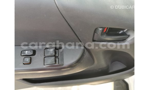 Ra Imported Toyota Hiace funfun Ọkọ̀ in Import - Dubai ni Ashanti Ra Imported Toyota Hiace funfun Ọkọ̀ in Import - Dubai ni Ashanti