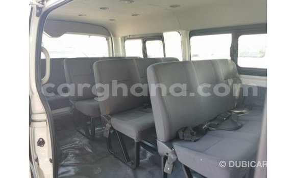 Ra Imported Toyota Hiace funfun Ọkọ̀ in Import - Dubai ni Ashanti Ra Imported Toyota Hiace funfun Ọkọ̀ in Import - Dubai ni Ashanti