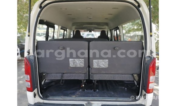 Ra Imported Toyota Hiace funfun Ọkọ̀ in Import - Dubai ni Ashanti Ra Imported Toyota Hiace funfun Ọkọ̀ in Import - Dubai ni Ashanti