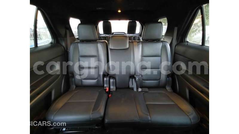 Big with watermark ford explorer ashanti import dubai 28068