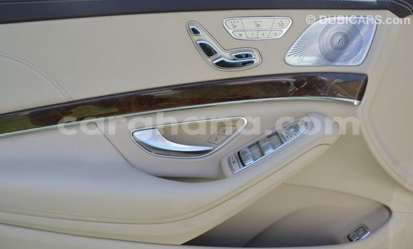 Sayi Imported Mercedes-Benz A200 White Mota in Import - Dubai a Ashanti Sayi Imported Mercedes-Benz A200 White Mota in Import - Dubai a Ashanti