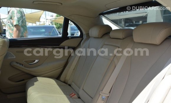 Sayi Imported Mercedes-Benz A200 White Mota in Import - Dubai a Ashanti Sayi Imported Mercedes-Benz A200 White Mota in Import - Dubai a Ashanti