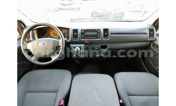 Ra Imported Toyota Hiace funfun Ọkọ̀ in Import - Dubai ni Ashanti Ra Imported Toyota Hiace funfun Ọkọ̀ in Import - Dubai ni Ashanti