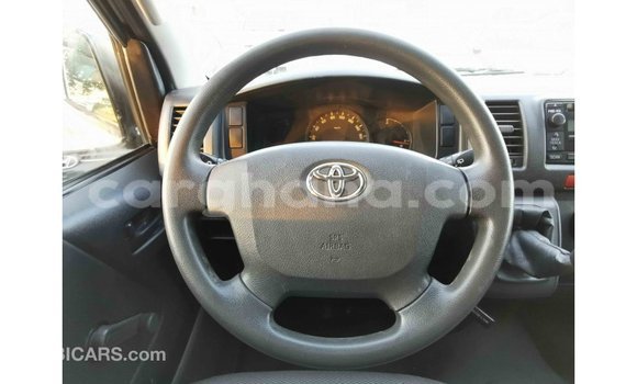 Ra Imported Toyota Hiace funfun Ọkọ̀ in Import - Dubai ni Ashanti Ra Imported Toyota Hiace funfun Ọkọ̀ in Import - Dubai ni Ashanti