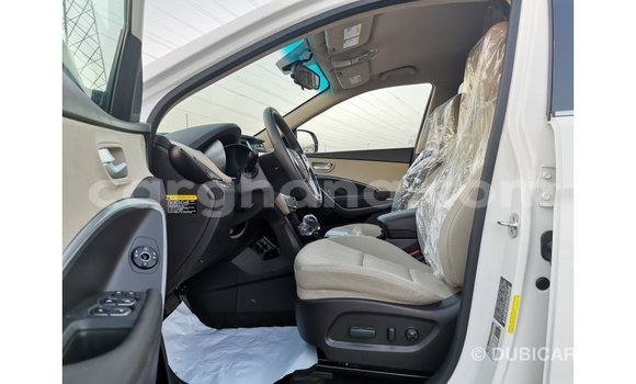 Buy Import Hyundai Santa Fe White Car in Import - Dubai in Ashanti Buy Import Hyundai Santa Fe White Car in Import - Dubai in Ashanti