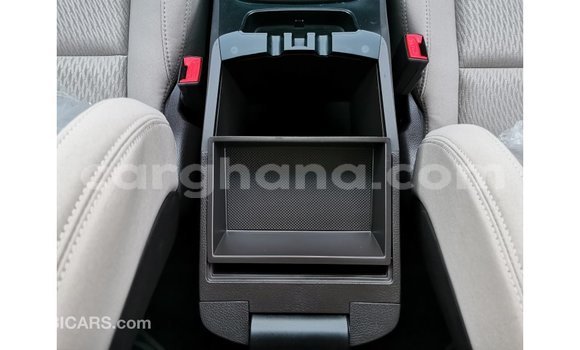 Buy Import Hyundai Santa Fe White Car in Import - Dubai in Ashanti Buy Import Hyundai Santa Fe White Car in Import - Dubai in Ashanti