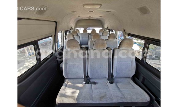 Buy Import Toyota Hiace White Car in Import - Dubai in Ashanti Buy Import Toyota Hiace White Car in Import - Dubai in Ashanti
