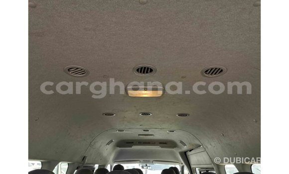 Buy Import Toyota Hiace White Car in Import - Dubai in Ashanti Buy Import Toyota Hiace White Car in Import - Dubai in Ashanti