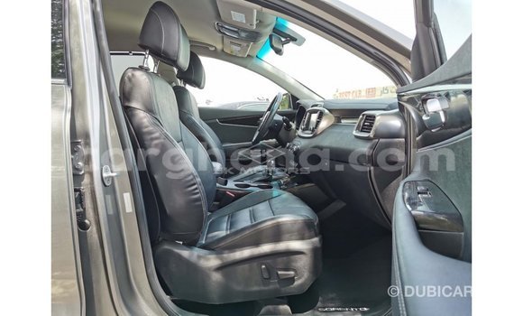 Sayi Imported Kia Sorento Sauran Mota in Import - Dubai a Ashanti Sayi Imported Kia Sorento Sauran Mota in Import - Dubai a Ashanti