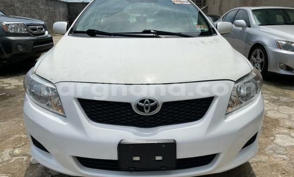 Buy Used Toyota Corolla White Car in Sekondi in Western Buy Used Toyota Corolla White Car in Sekondi in Western