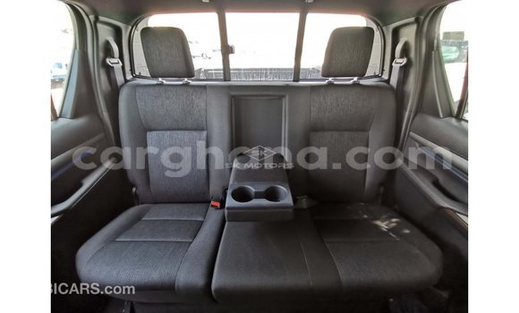Ra Imported Toyota Hilux Brown Ọkọ̀ in Import - Dubai ni Ashanti Ra Imported Toyota Hilux Brown Ọkọ̀ in Import - Dubai ni Ashanti