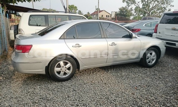 Buy Used Hyundai Sonata Silver Car in Amasaman in Greater Accra Buy Used Hyundai Sonata Silver Car in Amasaman in Greater Accra